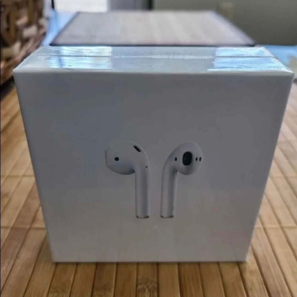 Apple AirPods 2